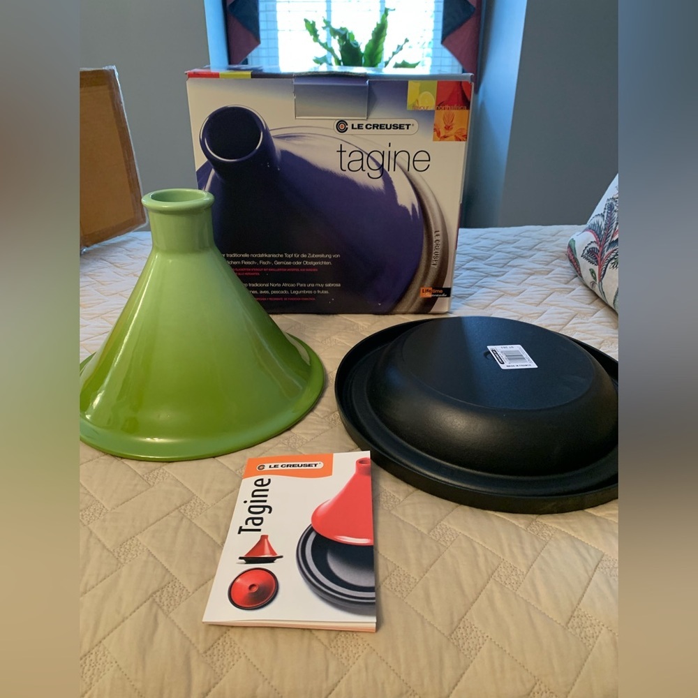 Le creuset nwt 1.75 quart vintage tagine le creuset